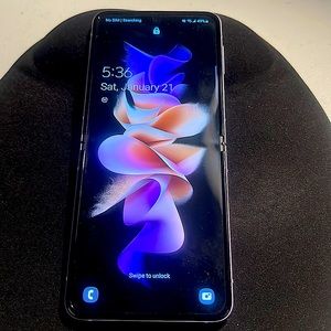 Samsung flip phone 3